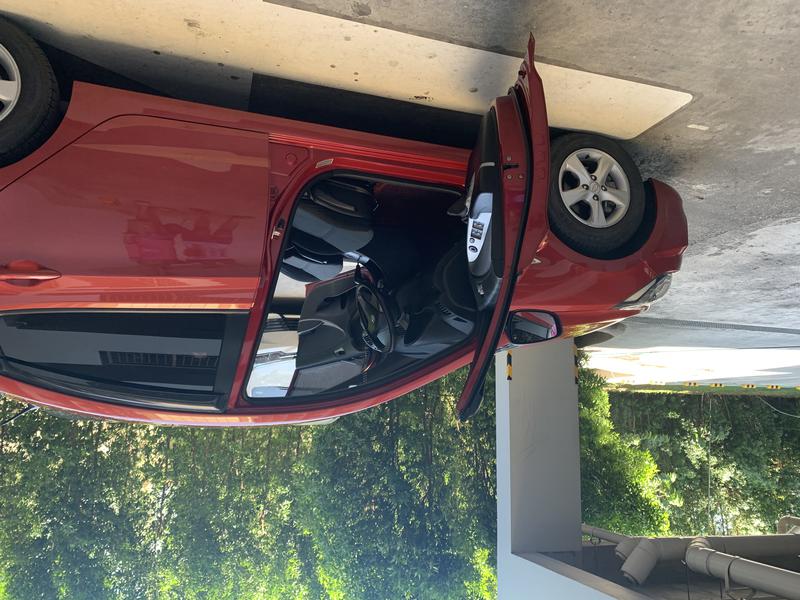 Hyundai Accent • 2014 • 100,000 km 8