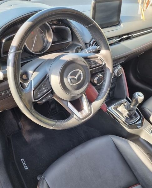 Mazda CX-3 • 2018 • 42,000 km 4