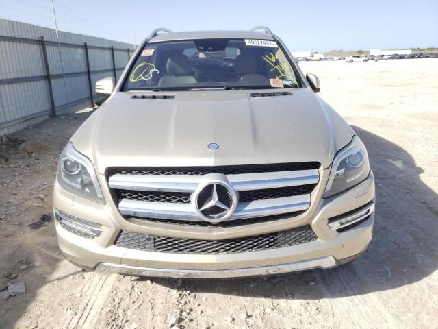 Mercedes-Benz GL-Class • 2013 • 9 km 1