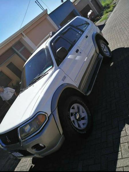 Mitsubishi 3000 GT • 2000 • 229,000 km 2