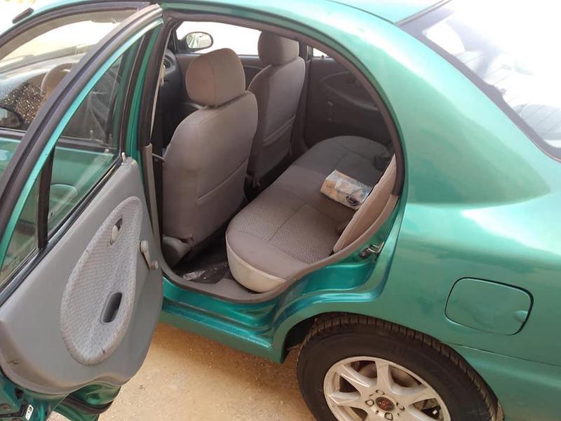 Kia Rio • 2001 • 180,000 km 2