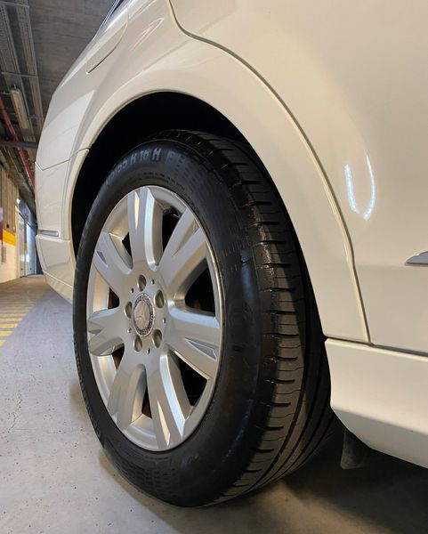 Mercedes-Benz C • 2010 • 310,000 km 5