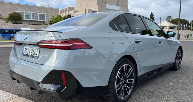 BMW 5 Series • 2024 • 7,100 km 2