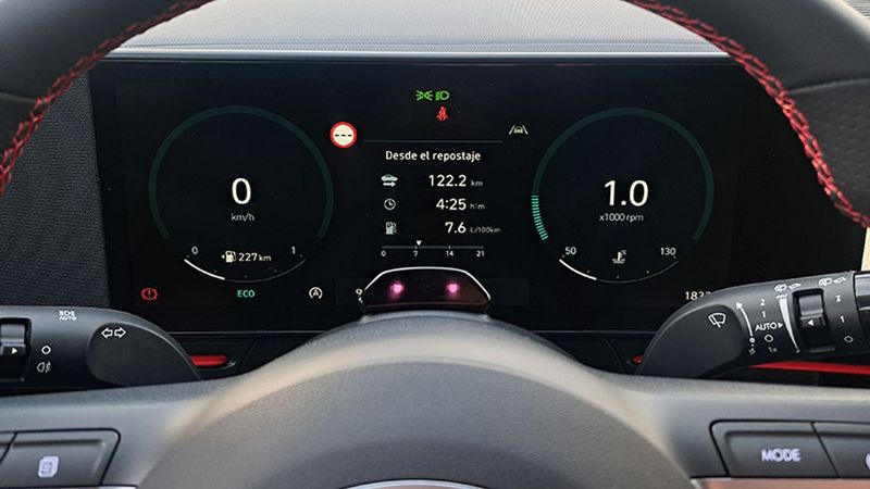 Hyundai Kona • 2023 • 11,832 km 36