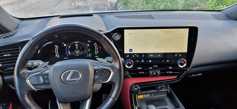 Lexus NX • 2022 • 30,000 km 6