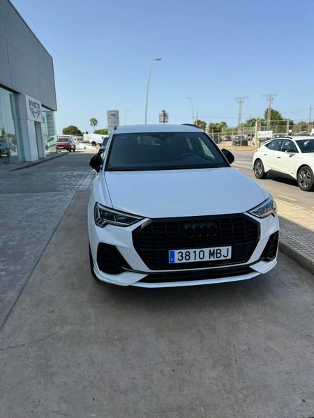 Audi Q3 • 2022 • 39,800 km 1
