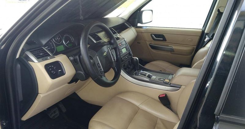 Land Rover Range Rover Sport • 2006 • 189,000 km 5