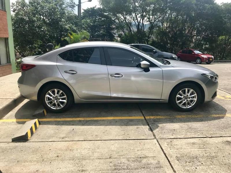 Mazda 3 • 2016 • 90,000 km 8