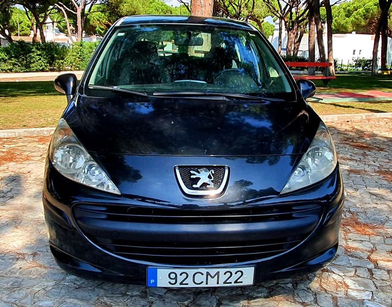 Peugeot 207 • 2006 • 365,000 km 1