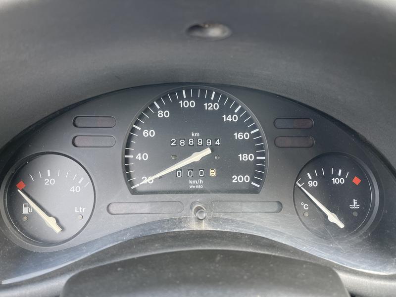 Opel Corsa • 1995 • 288,994 km 1