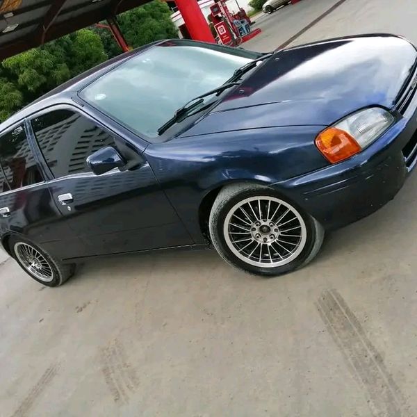 Toyota Starlet • 2000 • 90,000 km 1