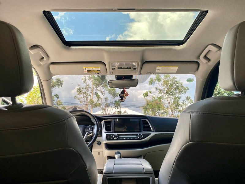 Toyota Highlander • 2017 • 78,200 mi 6