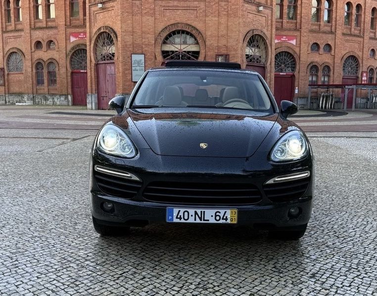 Porsche Cayenne • 2013 • 121,400 km 2