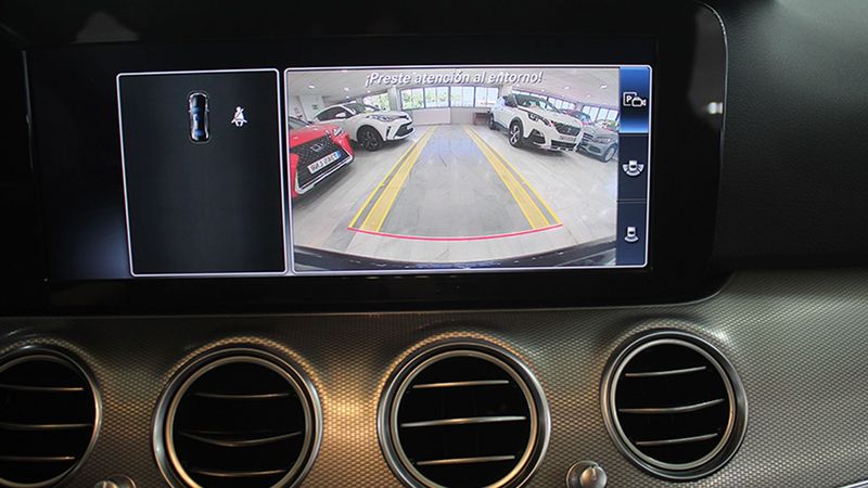 Mercedes-Benz E-Class • 2019 • 41,560 km 11