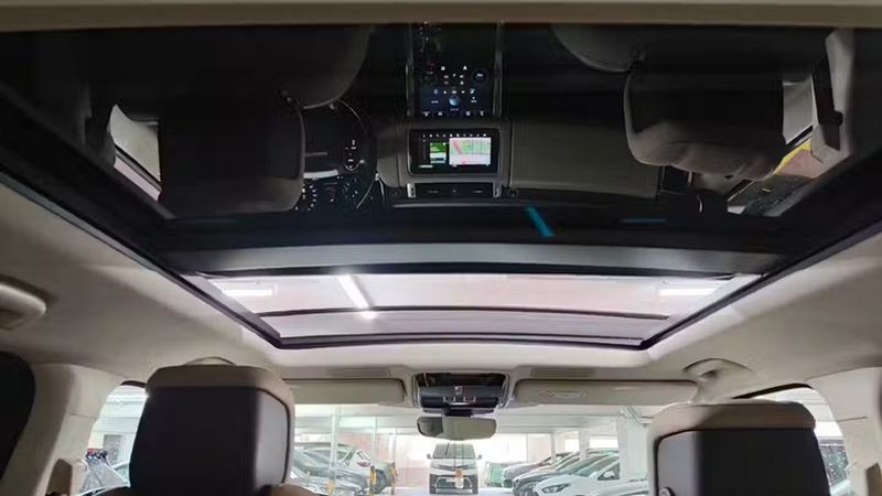 Land Rover Range Rover Sport • 2019 • 88,474 km 8