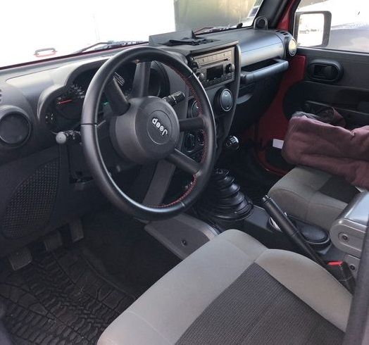 Jeep Wrangler • 2007 • 100,000 km 3