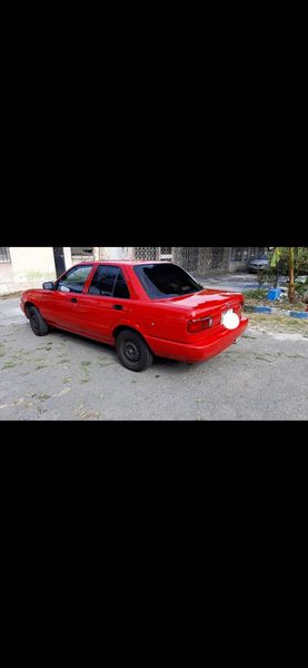 Nissan Sentra • 2012 • 160,000 km 3