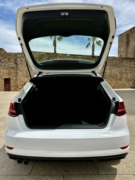 Audi A3 Sportback • 2020 • 99,000 km 11