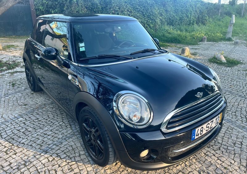 MINI Cooper D • 2013 • 219,000 km 2