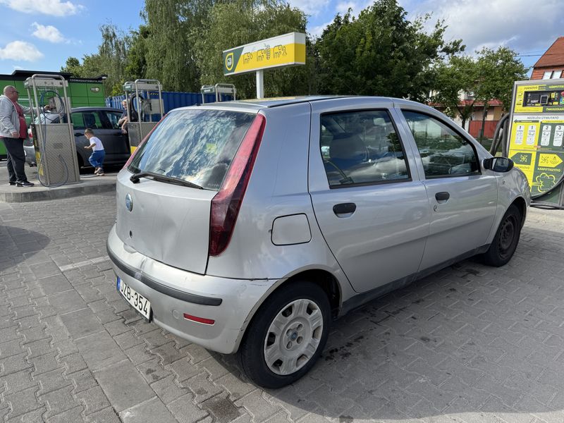Fiat Punto • 2005 • 189,650 km 5