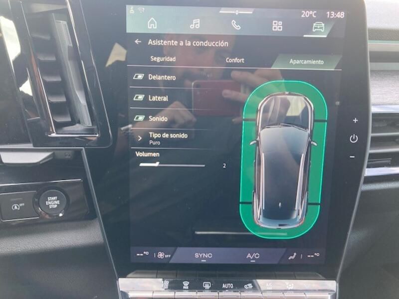 Renault Captur • 2024 • 3,542 km 40