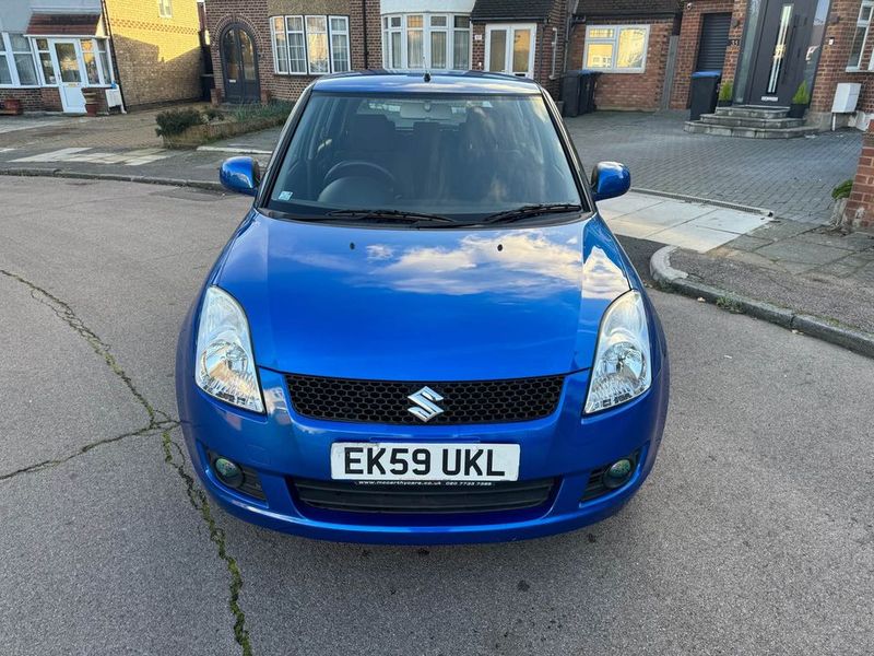 Suzuki Swift • 2009 • 73,000 km 1