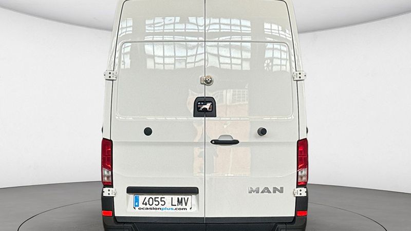Volkswagen Caravelle • 2021 • 99,728 km 8