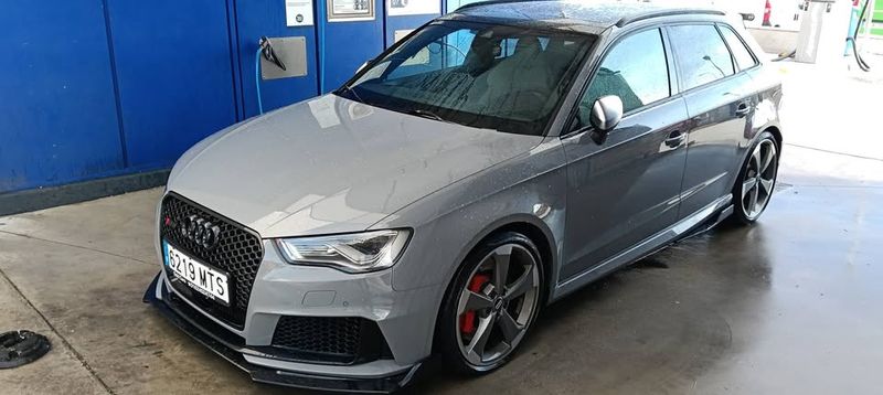 Audi RS 3 • 2015 • 72,000 km 1