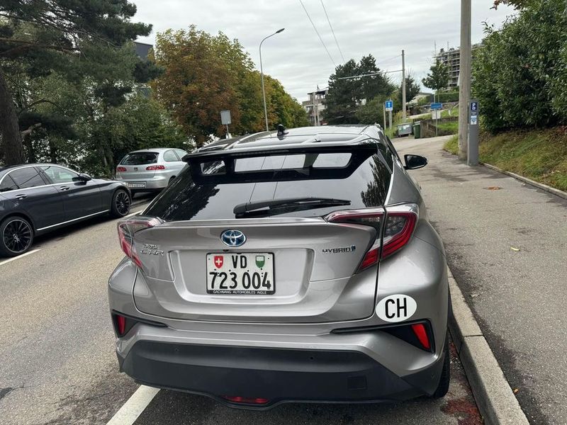 Toyota C-HR • 2018 • 6,000 km 5