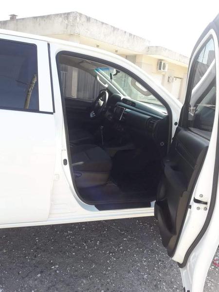 Toyota Hilux • 2017 • 63,900 km 3