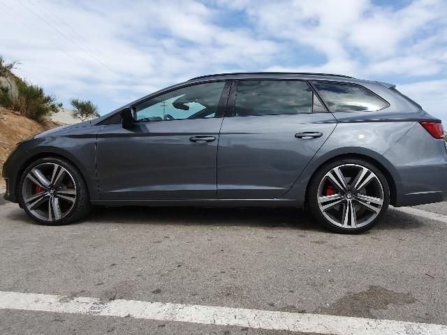 Seat Leon • 2016 • 120,000 km 1