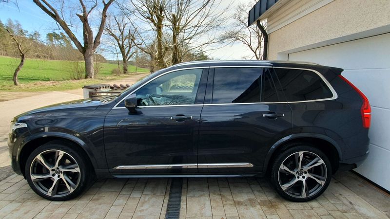 Volvo XC90 • 2018 • 99,957 km 10