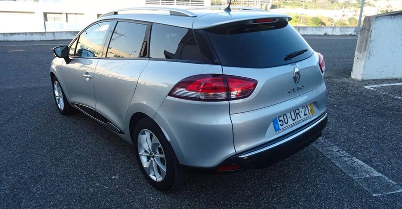 Renault Clio • 2018 • 40,000 km 2