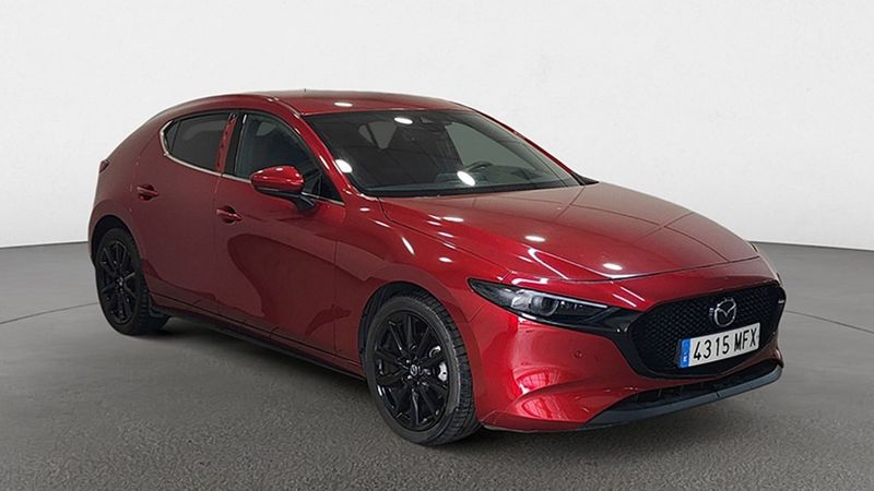 Mazda 3 • 2023 • 18,720 km 1