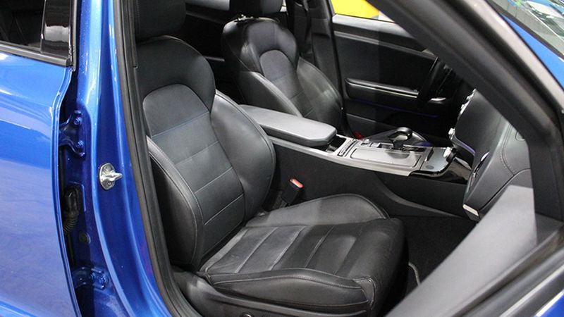 Kia Stinger • 2019 • 121,312 km 5