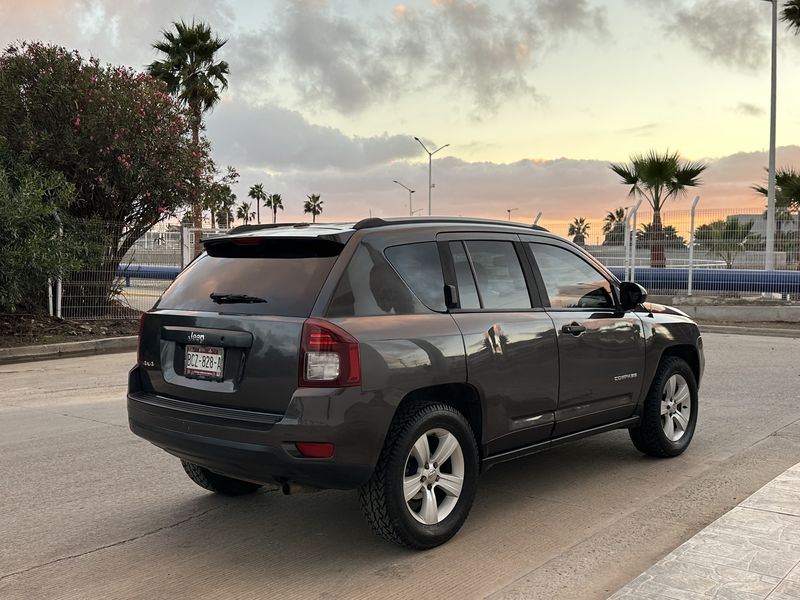 Jeep Compass • 2016 • 100,000 mi 2