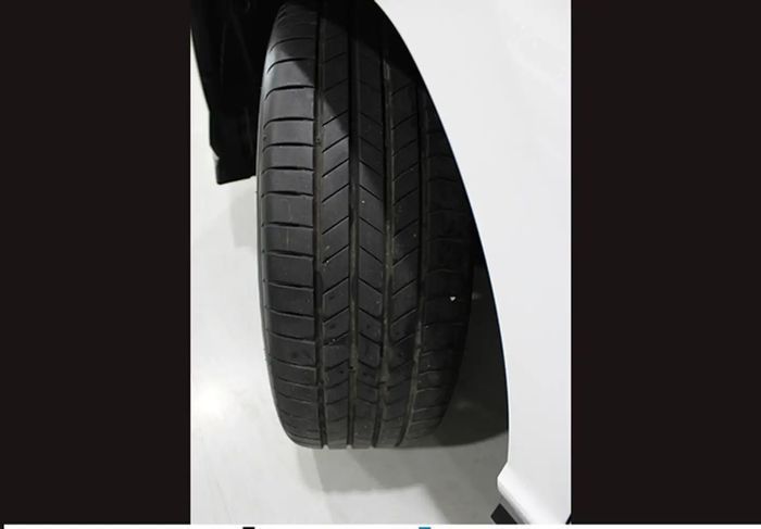 Hyundai Kona • 2023 • 11,400 km 14