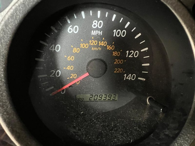 Toyota Highlander • 2003 • 1,000 km 7