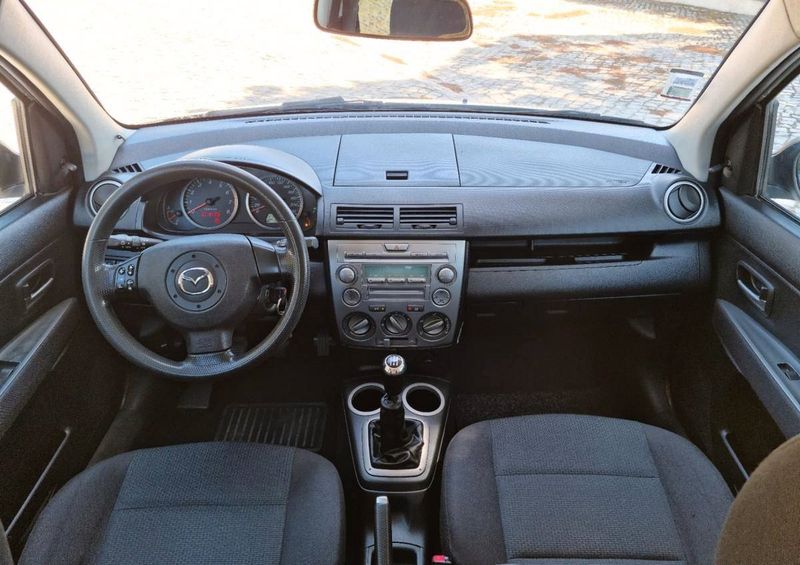 Mazda 2 • 2007 • 90,000 km 4
