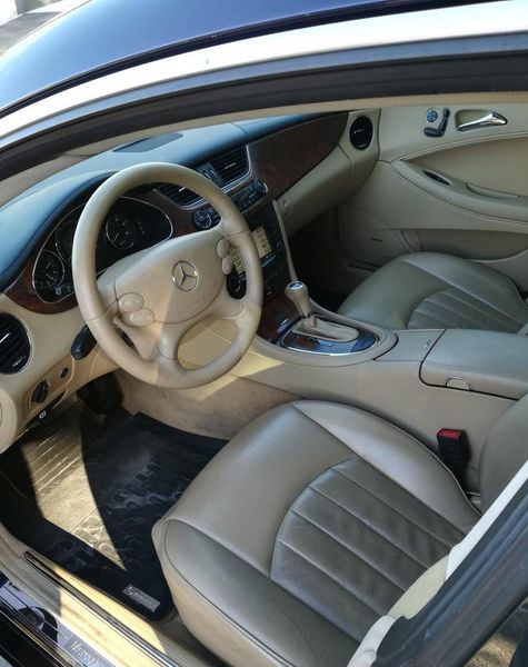Mercedes-Benz CLS • 2006 • 150,000 km 3