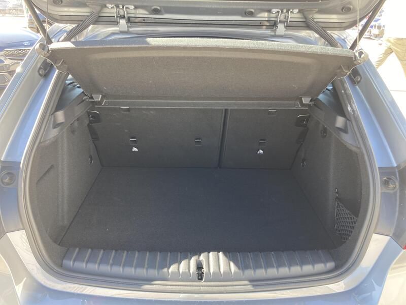 BMW 1 Series • 2022 • 37,577 km 11