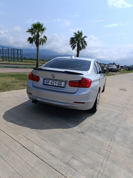 BMW 328i • 2012 • 209,000 km 12