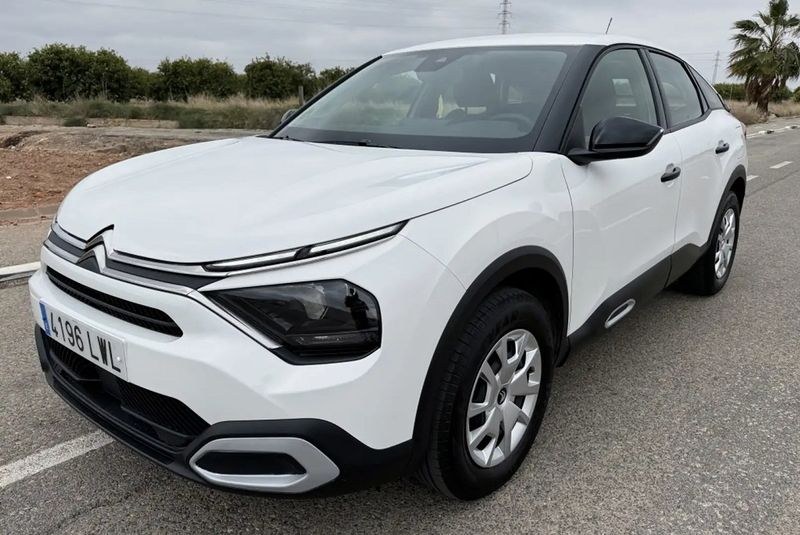 Citroën C4 • 2022 • 27,000 km 14