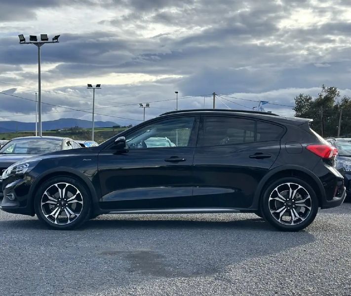 Ford Focus • 2019 • 50,800 km 3