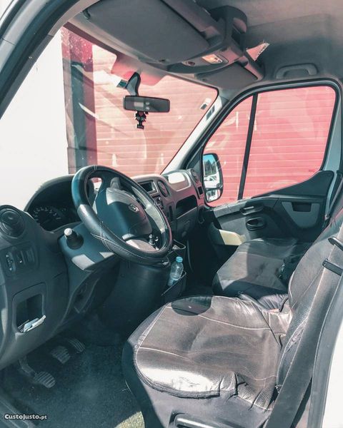 Renault Master • 2018 • 180,000 km 3