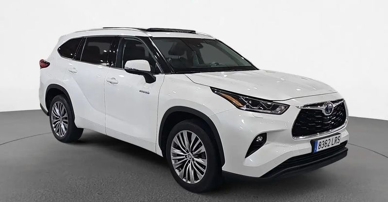 Toyota Highlander • 2021 • 64,406 km 1