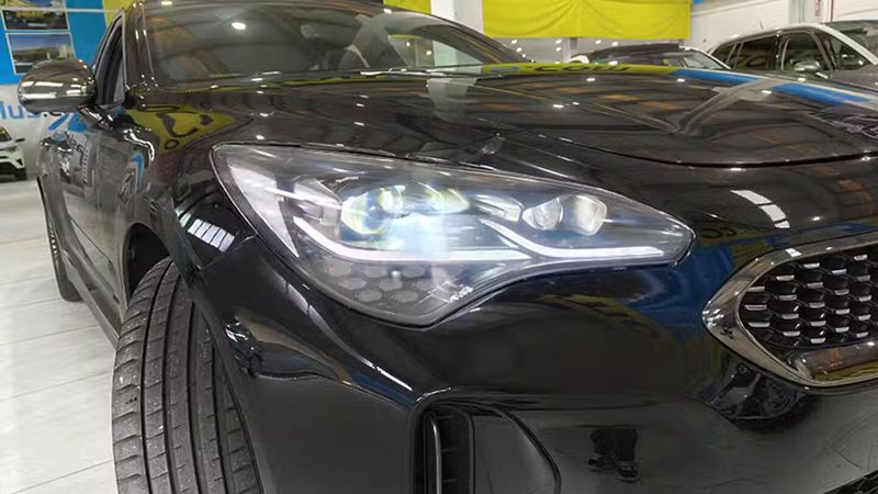 Kia Stinger • 2022 • 42,407 km 10