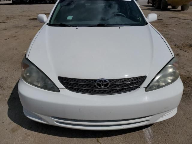 Toyota Camry • 2004 • 12 km 2