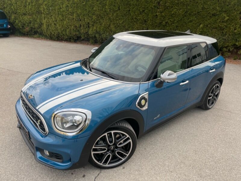 MINI Cooper Countryman • 2018 • 64,000 km 1