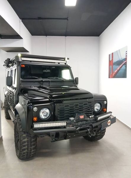 Land Rover Defender • 2015 • 21,000 km 1